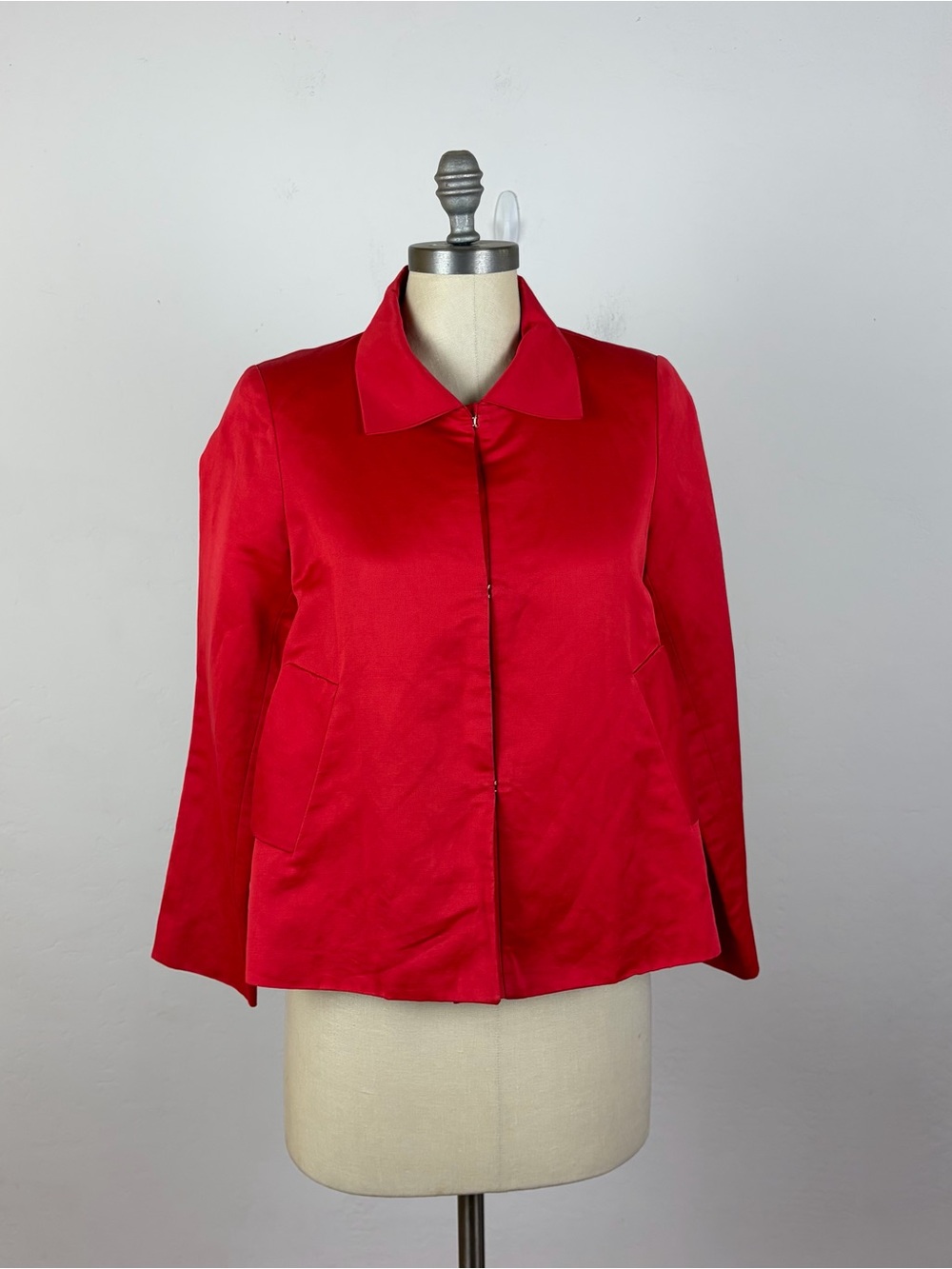 Carolina Herrera Linen Hook Closure Coat